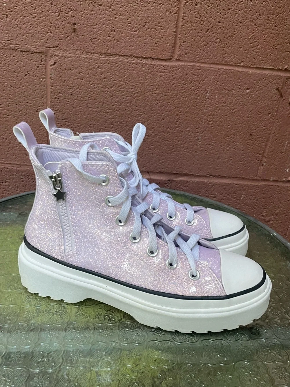 Converse Chuck Taylor Lugged Lift Platform High Sneakers Size 5 Youth